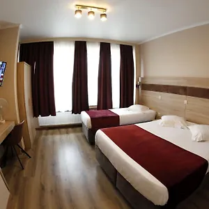 3* Отель De France
