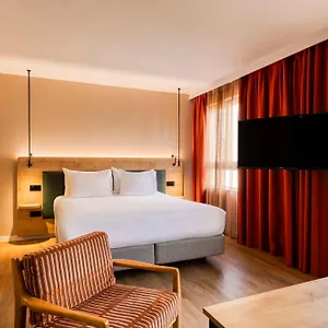 4* Отель Hilton Garden Brussels Centre